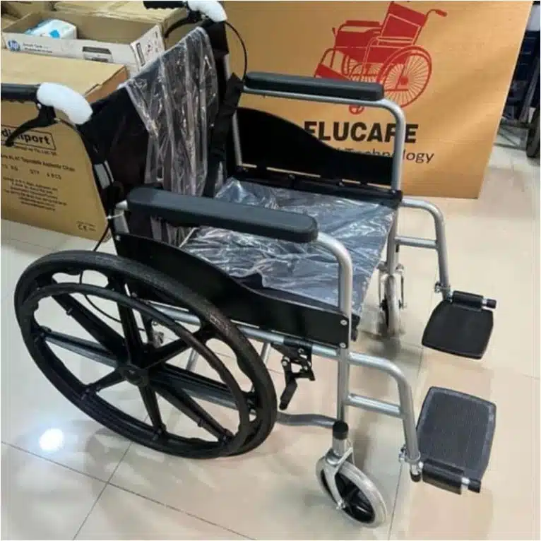 Silla de ruedas marca Flucare — Equipos de movilidad en Lima, Perú